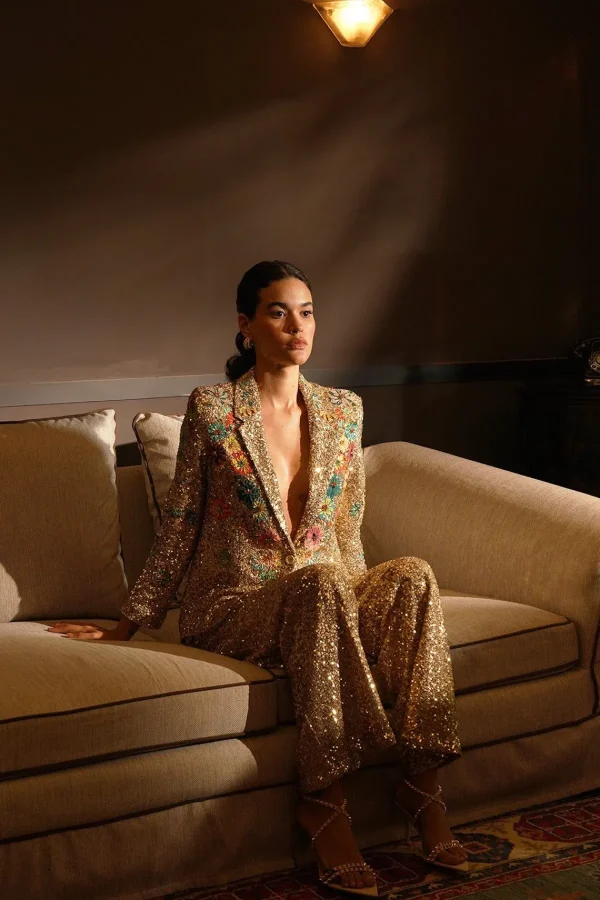 RANNA GILL Alish Pekh In Roma 3D Embroidered Sequin Jacket Golden Sale