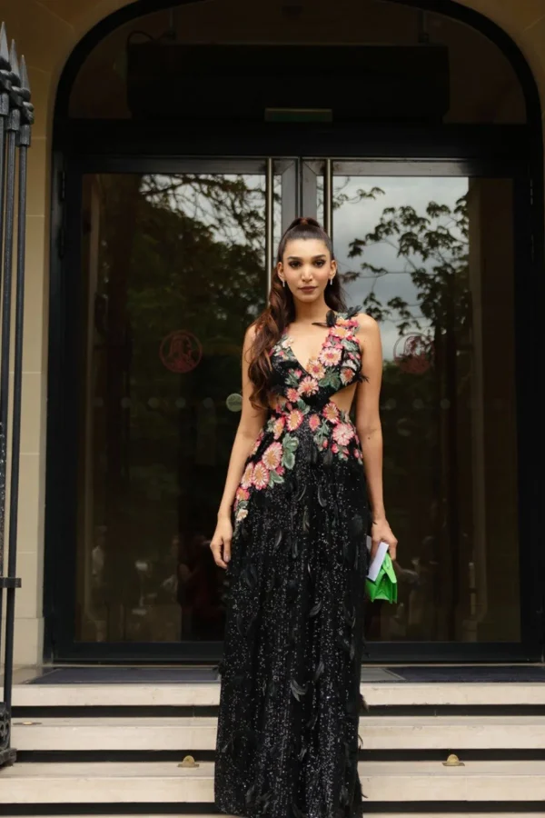 RANNA GILL Sini Shetty In Della High-Slit Gown Black Cheap
